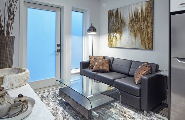 Charming laneway house: 750 square feet, 2 bedroomnNo cleaning fees.
