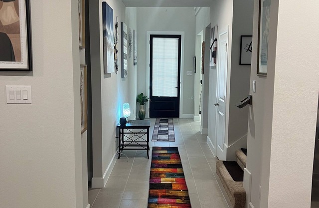 Charming large Room in large house with AC and WiFi in Royse City