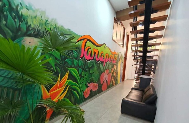 Charming loft AC fast Wi-fi excellent location