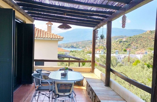 Charming Loft Apartment in Afissos, Pelion - Relax and Rejuvenate in Paradise!