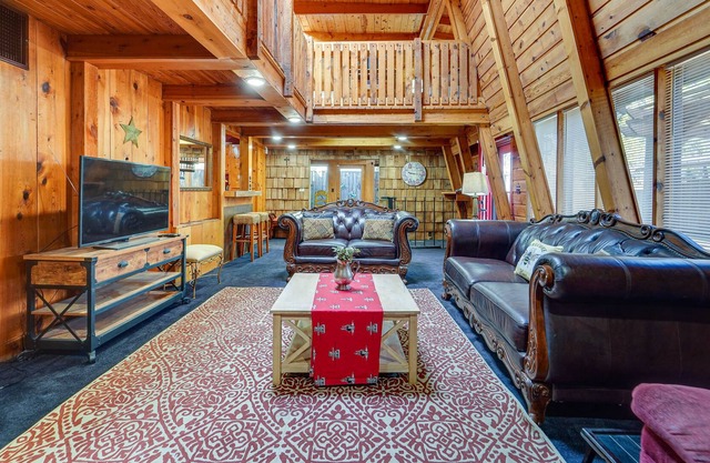 Charming Lubbock Vacation Rental w/ Fireplaces