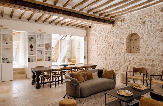 Charming medieval village house in the Chevreuse Valley