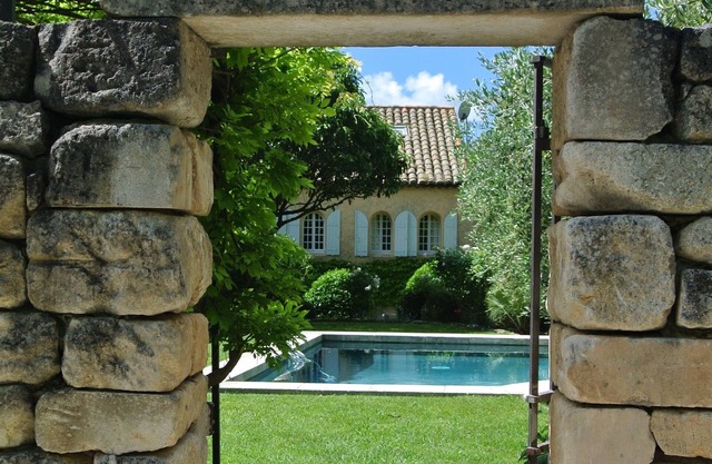 Charming Mas with exceptional views on Les Baux de Provence
