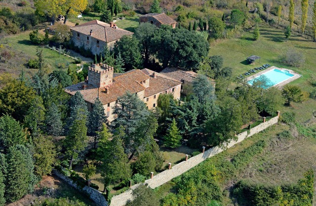 Charming property, Wi-Fi, pool, cooking lesson