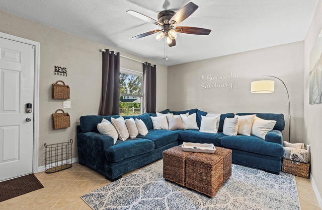 Charming Renovated 2bed/3bath in Historic District Downtown Orlando