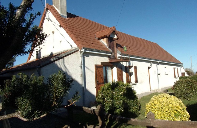 Charming Renovated Farmhouse with Garden, Terrace, and WiFi - Pet Friendly