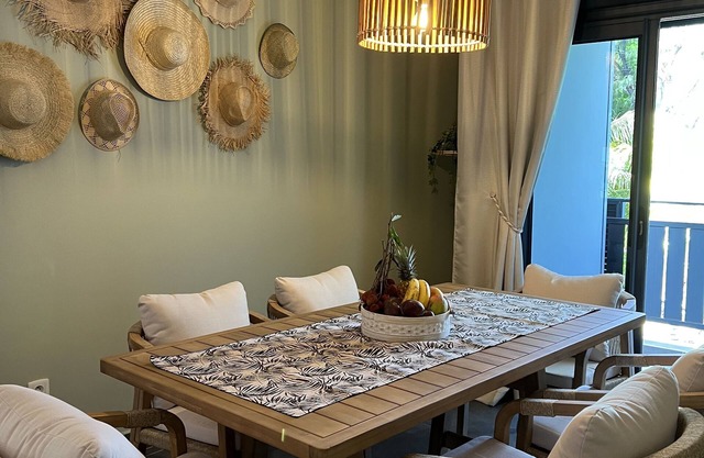 Charming seafront apartment Saline Les bains Beach