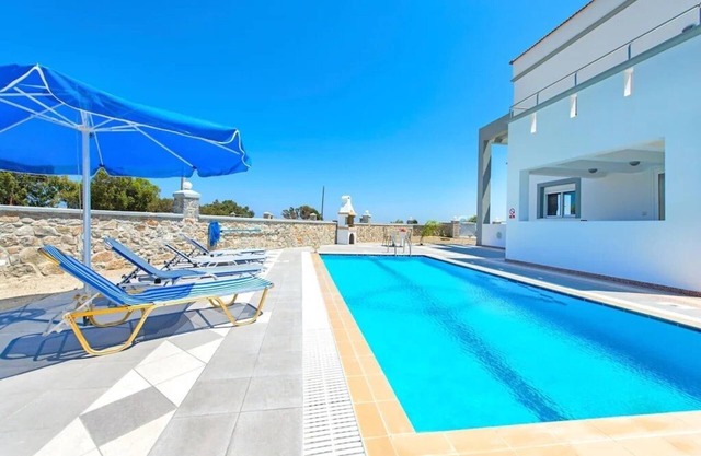Charming Seaside Villa in South Rhodes (White Pearl)