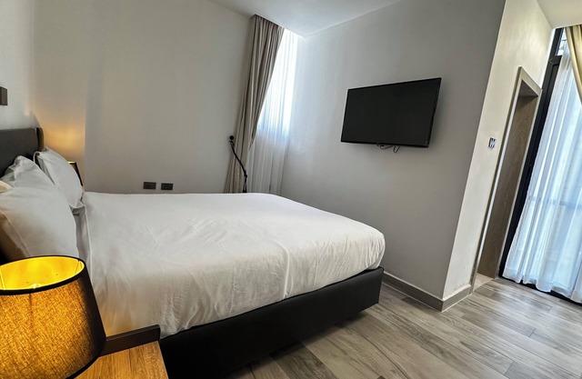 Charming Stay + breakfast 103