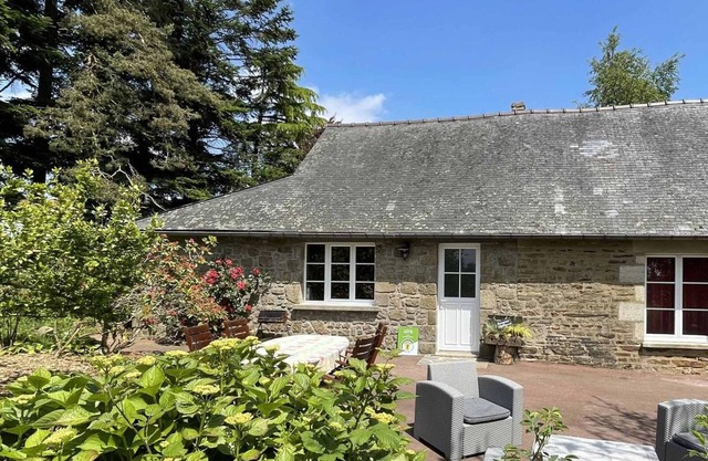 Charming Stone House with Garden, Modern Amenities & Wellness Services in Peaceful Normandy