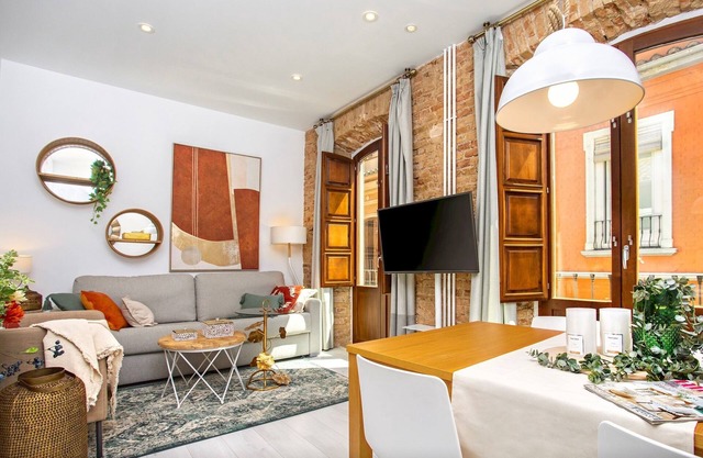 Charming studio near the Cathedral. Zacatin 302