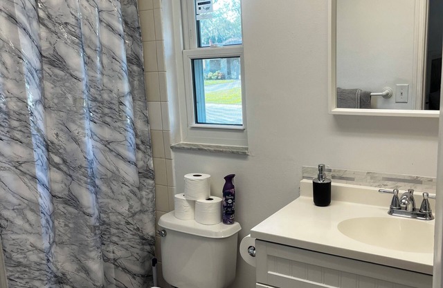 Charming studio with AC, WiFi in amazing Port Richey