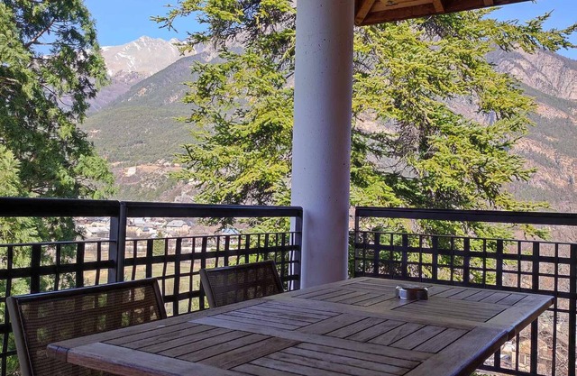Charming Studio with Valley View, Terrace & Pool in Jausiers for 4 Guests