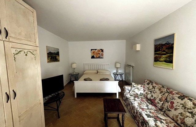 Charming Umbrian Apartment in Castel Viscardo