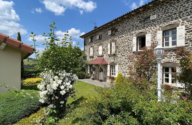 Charming Velay House with Fireplace, Near St-Paulien, Ping-Pong, Terrace, Baby-Friendly