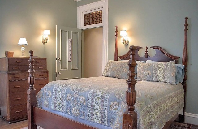Charming Victorian Stay Near Knoebels