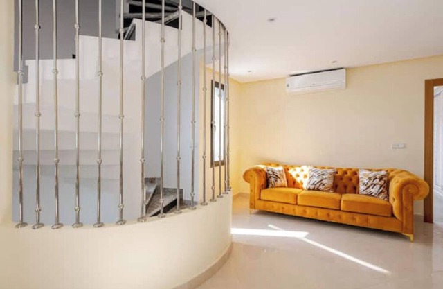 CHARMING VILLA HARHOURA