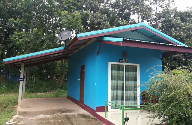 Charoensook Resort