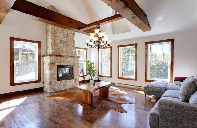 Chateau Val-des-Lacs Absolute luxury by the lake