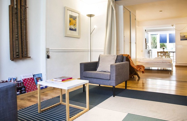 Chatelain Charming Studio Residence - Brussels Ixelles