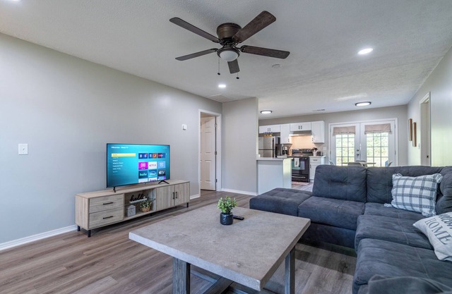 Cheapest rates of the year! 2BR comfort