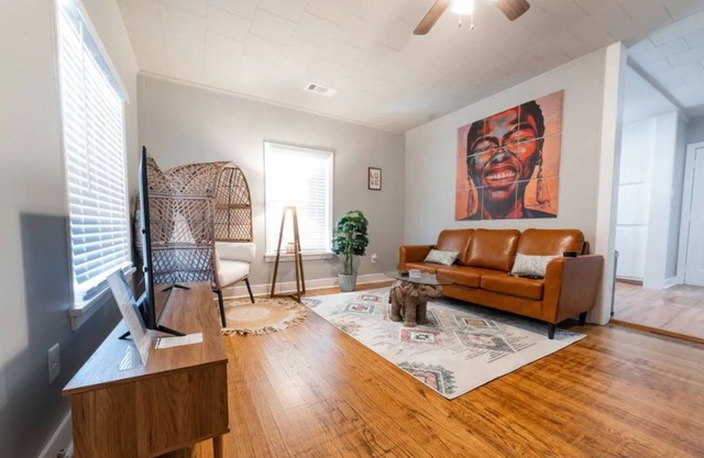 Cheerful Boho Stay - Minutes From Hospital