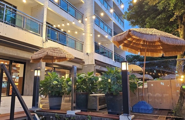 Cheonjiyeon Crystal Hotel