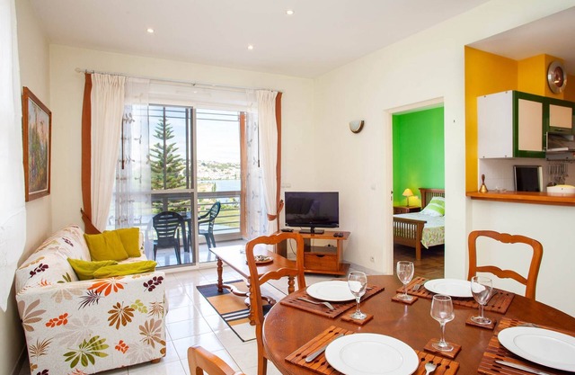 Chez Jade (Annex at 600M) Apt 11