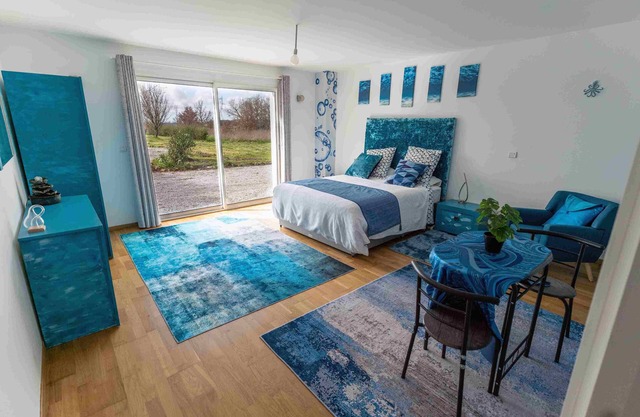 Chez Phil, Chambres D'hôte, Chambre Thème Eau