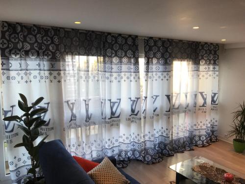 ChezClervie Nanterre City Paris La Défense Arena