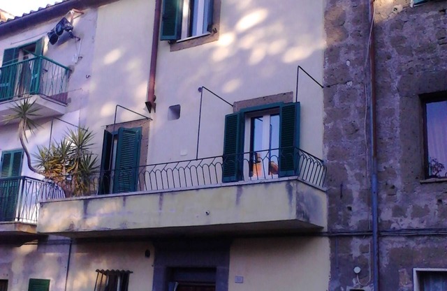 Chiantishire? No thanks! Untamed Central Italy