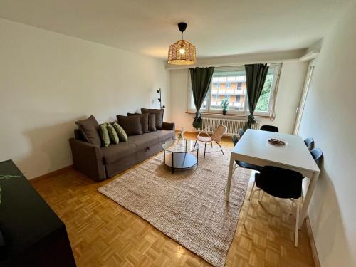 Chic Comfort in a Prime Zurich Location