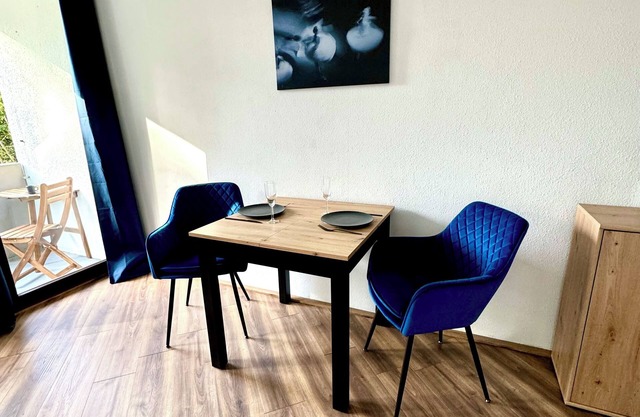 Chic serviced apartment near Homburg's university and technology park