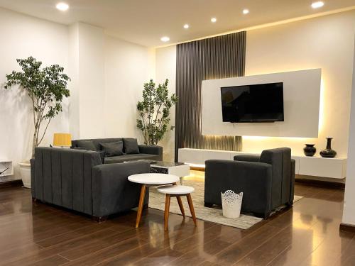 Chic Urban Apt 3 BR Downtown Addis Ababa