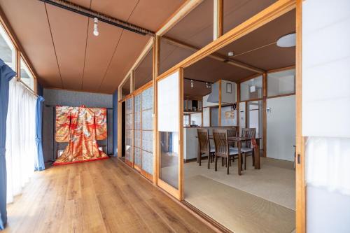 Chitose-岡山倉敷駅アクセス良好-広々古民家-最大7人-無料駐車場-庭付きBBQ-