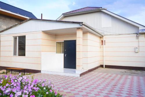 Cholpon Sun Guest House