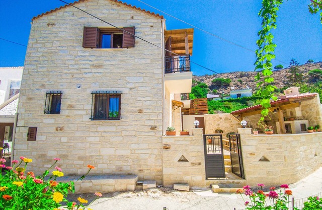 Christine Countryside House - Fully renovated with all modern comforts