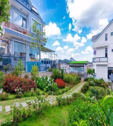 Chuỗi Villa 7 Phòng Ngủ - Sân Vườn - Chô để ô tô - Trung tâm Đà lạt