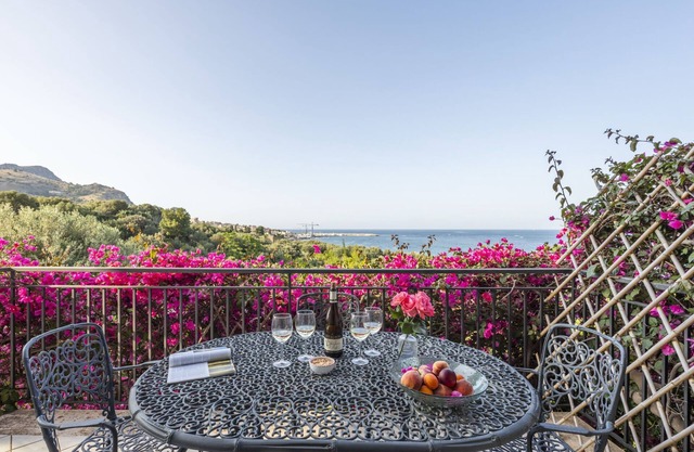 Cicladi Santorini by Interhome