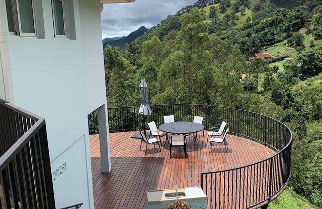 Citium, in keeping with nature, just 2.5 KM from the center of Gonçalves.