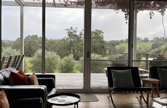 Citrus Grove: private/architectural/dog-friendly/views/acreage