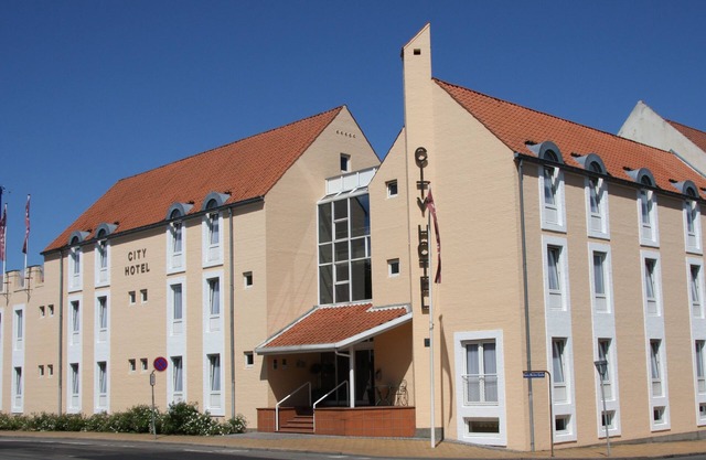City Hotel Nattergalen Apartments