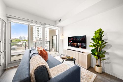 City Living Downtown Retreat Perfect Getaway