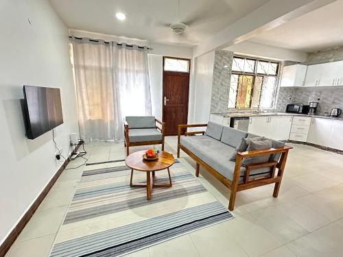 City Private 2 bedrooms apartment