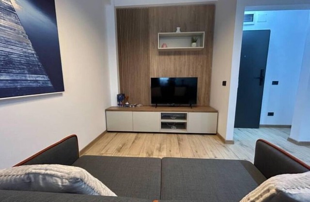 City South Apartments 2 Free Parking