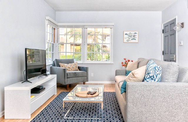 Cityscape Lodging