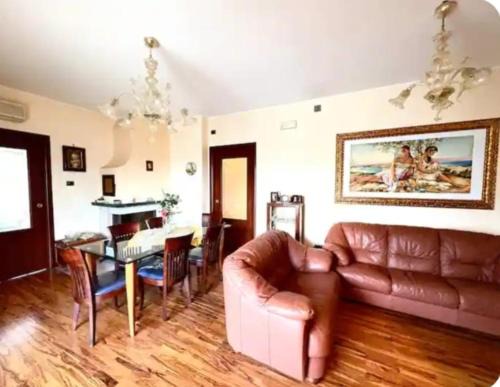 Claudio & Meri'sHouse