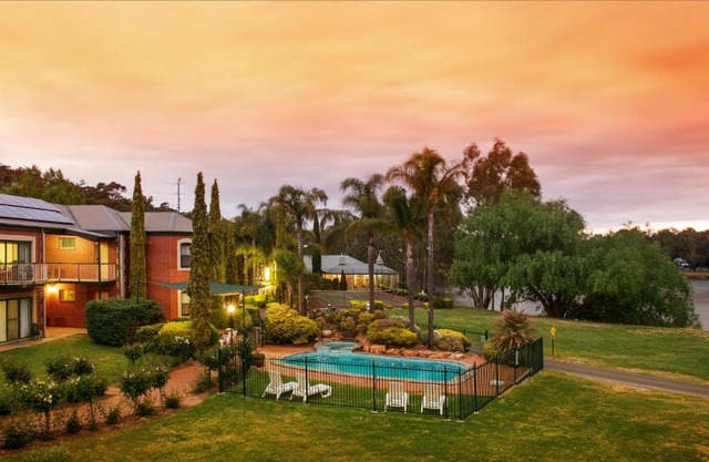 Clare Country Club