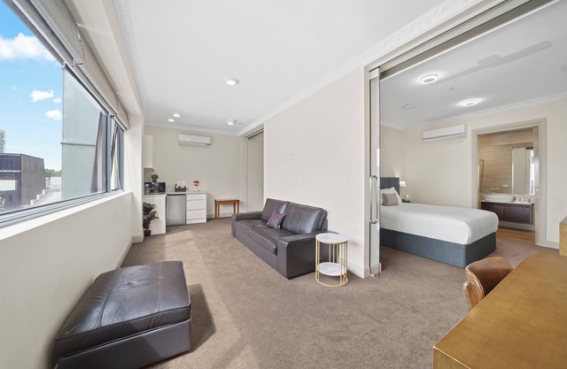 Clarendon Hotel Melbourne