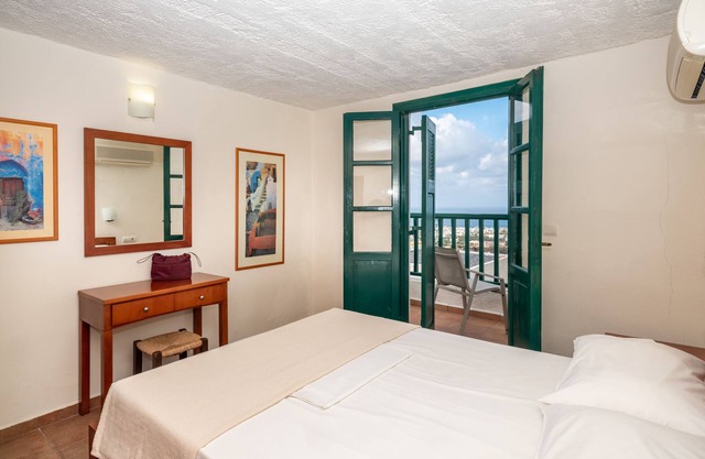 Classic Sea View Apartment, Kalimera Village